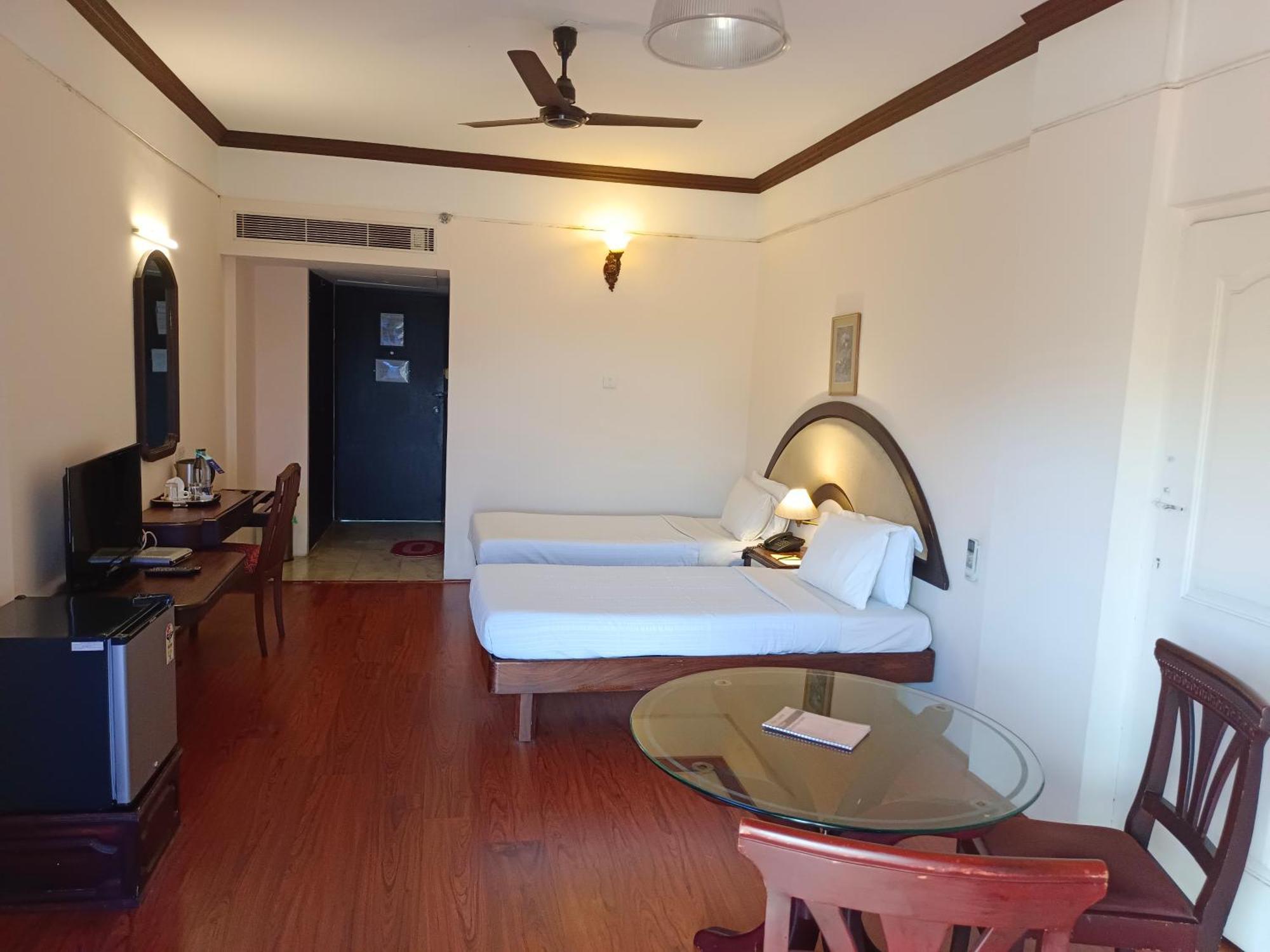 Malabar Palace Kozhikode Exterior foto
