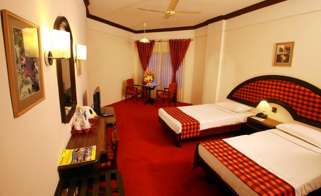 Malabar Palace Kozhikode Exterior foto
